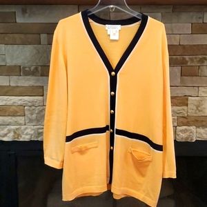 ESCADA SWEATER SIZE 44 EURO.